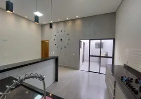 Foto 1 de Casa com 3 Quartos à venda, 198m² em Jardim Universitário, Marília