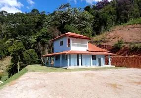 Foto 1 de Fazenda/Sítio com 3 Quartos à venda, 110m² em Santa Maria de Marechal, Marechal Floriano