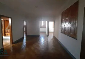 Foto 1 de Casa com 4 Quartos para alugar, 170m² em Lagoinha, Belo Horizonte