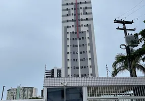 Foto 1 de Apartamento com 2 Quartos à venda, 52m² em Farol, Maceió