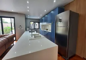 Foto 1 de Casa de Condomínio com 3 Quartos à venda, 230m² em Campo Grande, São Paulo