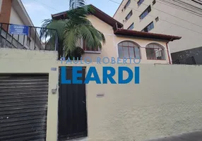 Foto 1 de Casa com 4 Quartos à venda, 150m² em São Benedito, Poços de Caldas