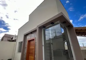 Foto 1 de Casa com 3 Quartos à venda, 115m² em Vila Nova, Montes Claros