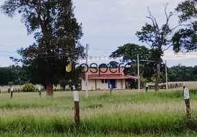 Foto 1 de Fazenda/Sítio à venda, 432m² em Zona Rural, Ribas do Rio Pardo