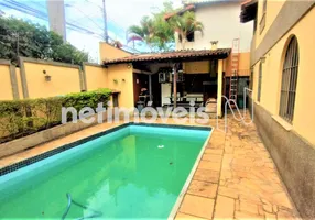 Foto 1 de Casa com 5 Quartos à venda, 285m² em Ouro Preto, Belo Horizonte