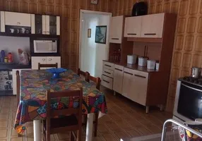 Foto 1 de Casa com 3 Quartos à venda, 140m² em Campos Elíseos, Taubaté