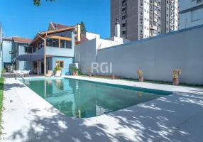 Foto 1 de Casa com 4 Quartos à venda, 249m² em Santana, Porto Alegre