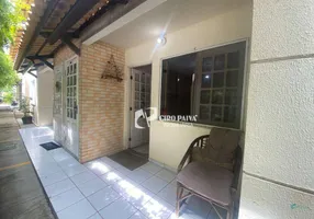 Foto 1 de Casa de Condomínio com 2 Quartos à venda, 59m² em Curió, Fortaleza