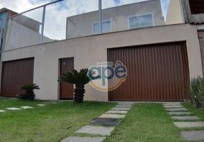 Foto 1 de Casa com 5 Quartos à venda, 300m² em Praia de Setiba, Guarapari