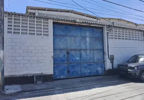 Foto 1 de Galpão/Depósito/Armazém para alugar, 350m² em Buraquinho, Lauro de Freitas