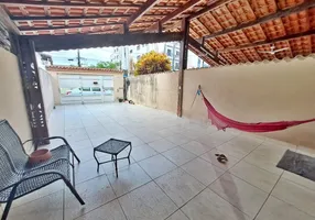 Foto 1 de Casa com 2 Quartos à venda, 110m² em Aviação, Praia Grande