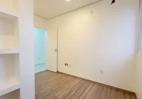 Foto 1 de Apartamento com 2 Quartos à venda, 69m² em Vila Vista Alegre, Cachoeirinha