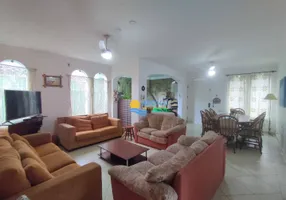 Foto 1 de Casa de Condomínio com 4 Quartos à venda, 230m² em Balneário Praia do Perequê , Guarujá