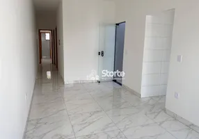 Foto 1 de Casa com 2 Quartos à venda, 60m² em Loteamento São Bento, Uberlândia