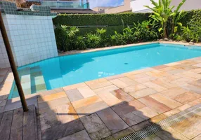 Foto 1 de Casa de Condomínio com 4 Quartos para alugar, 254m² em Balneário Praia do Pernambuco, Guarujá