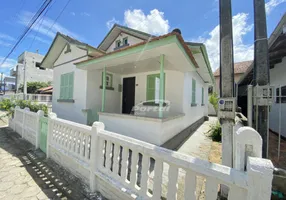 Foto 1 de Casa com 4 Quartos para alugar, 80m² em Centro, Balneário Piçarras