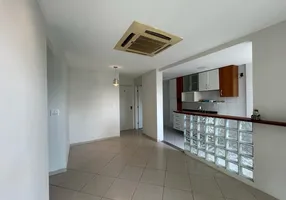 Foto 1 de Apartamento com 2 Quartos para venda ou aluguel, 70m² em Barra da Tijuca, Rio de Janeiro