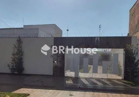 Foto 1 de Casa com 2 Quartos à venda, 164m² em Vila Albuquerque, Campo Grande