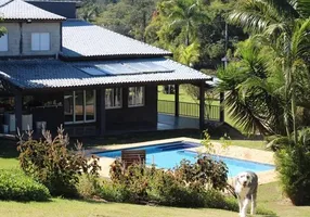 Foto 1 de Fazenda/Sítio com 4 Quartos à venda, 1000m² em Parque Agrinco , Guararema