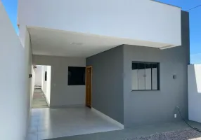 Foto 1 de Casa com 3 Quartos à venda, 88m² em Jardim Universitário, Cuiabá