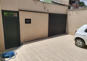 Foto 1 de Casa com 3 Quartos à venda, 90m² em Maracanã, Montes Claros