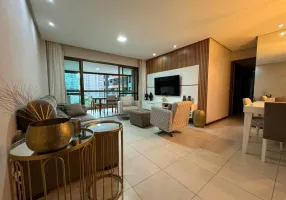 Foto 1 de Apartamento com 4 Quartos à venda, 145m² em Alphaville I, Salvador
