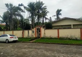 Foto 1 de Fazenda/Sítio com 3 Quartos à venda, 160m² em Vila Loty, Itanhaém