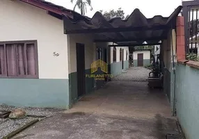 Foto 1 de Casa com 5 Quartos à venda, 120m² em Costa E Silva, Joinville