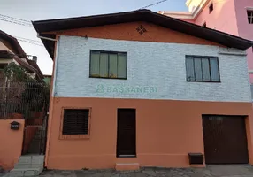 Foto 1 de Casa com 3 Quartos à venda, 150m² em Rio Branco, Caxias do Sul