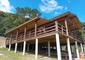 Foto 1 de Fazenda/Sítio com 3 Quartos à venda, 140m² em Sul do Rio, Santo Amaro da Imperatriz
