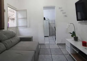 Foto 1 de Casa com 2 Quartos à venda, 55m² em Alto do Cabrito, Salvador