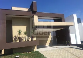 Foto 1 de Casa de Condomínio com 3 Quartos para venda ou aluguel, 150m² em Condominio Terras do Vale, Caçapava