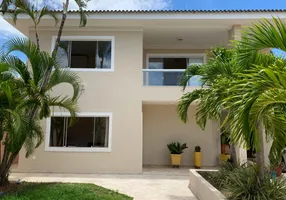Foto 1 de Casa com 7 Quartos à venda, 272m² em Vilas do Atlantico, Lauro de Freitas