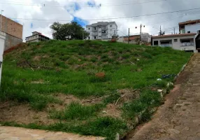 Foto 1 de Lote/Terreno à venda, 309m² em Lagoa Seca, São Lourenço