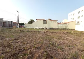 Foto 1 de Lote/Terreno à venda, 360m² em Santa Marta, São Carlos