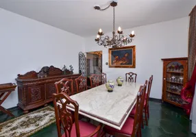 Foto 1 de Casa com 4 Quartos à venda, 380m² em Vila Madalena, São Paulo