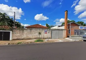 Foto 1 de Casa com 2 Quartos à venda, 112m² em Vila Sedenho, Araraquara