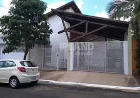 Foto 1 de Sobrado com 3 Quartos à venda, 230m² em Residencial Samambaia, São Carlos