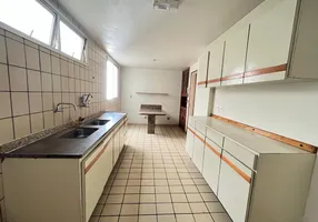 Foto 1 de Apartamento com 4 Quartos à venda, 140m² em Praia do Canto, Vitória