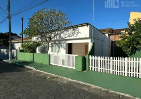 Foto 1 de Casa com 3 Quartos à venda, 80m² em Centro, Balneário Barra do Sul