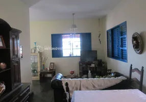 Foto 1 de Casa com 3 Quartos à venda, 204m² em Califórnia, Belo Horizonte