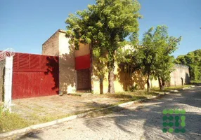 Foto 1 de Casa com 4 Quartos para alugar, 321m² em Precabura, Eusébio