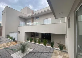 Foto 1 de Casa de Condomínio com 4 Quartos para venda ou aluguel, 400m² em Jardim Residencial Vale do Campo, Araraquara