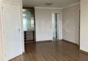 Foto 1 de Apartamento com 3 Quartos para alugar, 94m² em Lar São Paulo, São Paulo