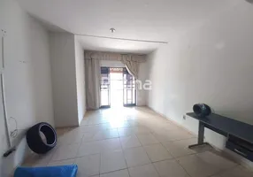 Foto 1 de Casa com 3 Quartos para alugar, 150m² em Saraiva, Uberlândia