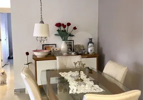 Foto 1 de Apartamento com 2 Quartos à venda, 70m² em Vila Sônia, São Paulo