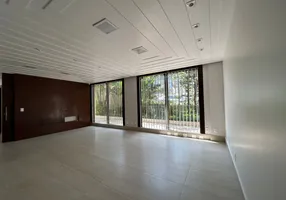 Foto 1 de Casa com 5 Quartos para alugar, 542m² em Belvedere, Belo Horizonte