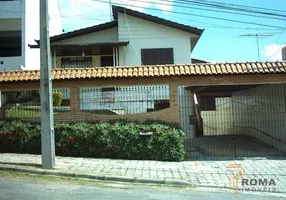 Foto 1 de Casa com 5 Quartos à venda, 171m² em Vista Alegre, Curitiba