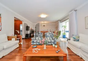 Foto 1 de Apartamento com 3 Quartos à venda, 198m² em Higienópolis, São Paulo