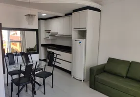 Foto 1 de Apartamento com 2 Quartos à venda, 70m² em Canasvieiras, Florianópolis